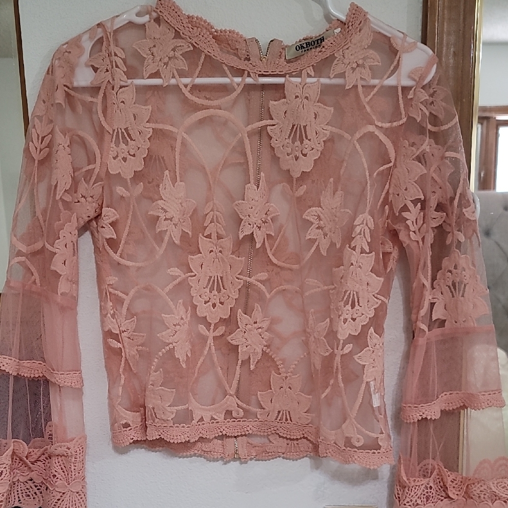 Elegant Floral Lace Blouse in Peach by